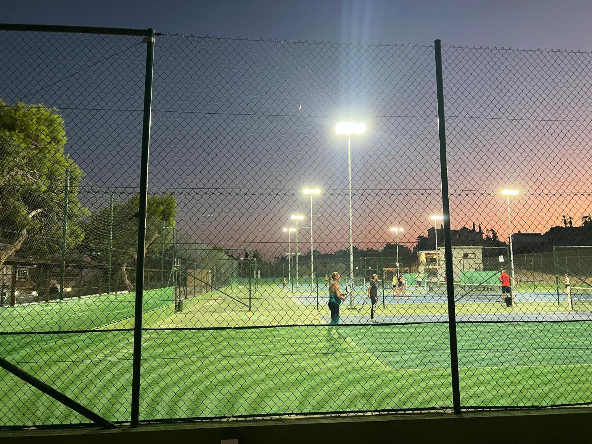 Piso Con Ac, Piscina Y Pista De Padel Y Tenis En Aguilas Águilas Exterior foto